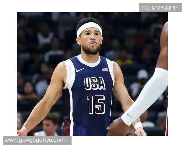 NBA官方推特为太阳队后卫布克送上真挚祝福庆祝其29岁生日快乐